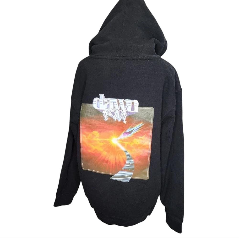The Weeknd × XO The Weeknd Dawn FM Cover Pullover Black Hoodie Size Medi… - Picture 2 of 7